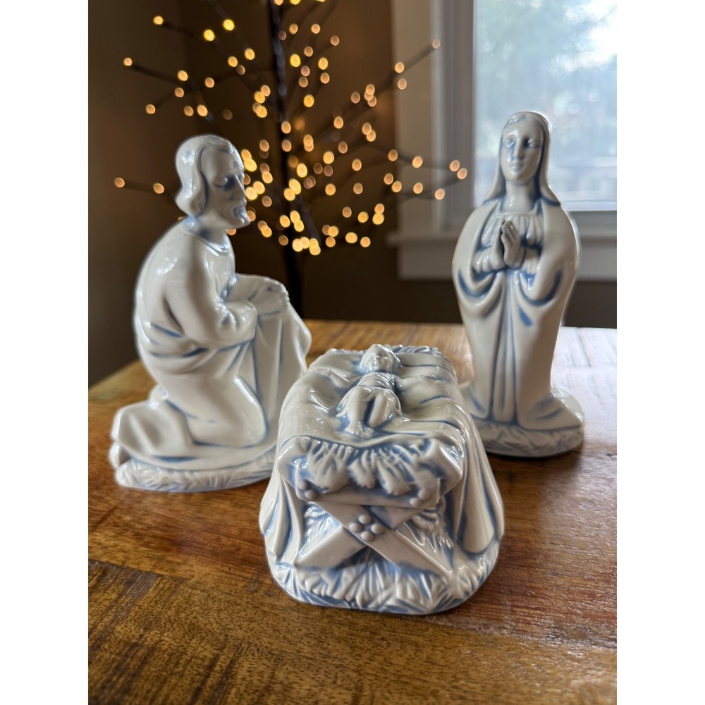 Holland Mold Nativity Set Blue Excellent Ceramic Holy Family